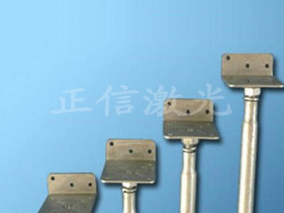 電動(dòng)車零部件連續(xù)光纖激光焊接機(jī)圖3